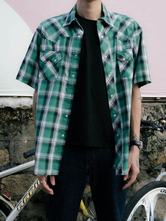 "Wrangler" Plaid Pearl Snap Short Sleeve Shirt