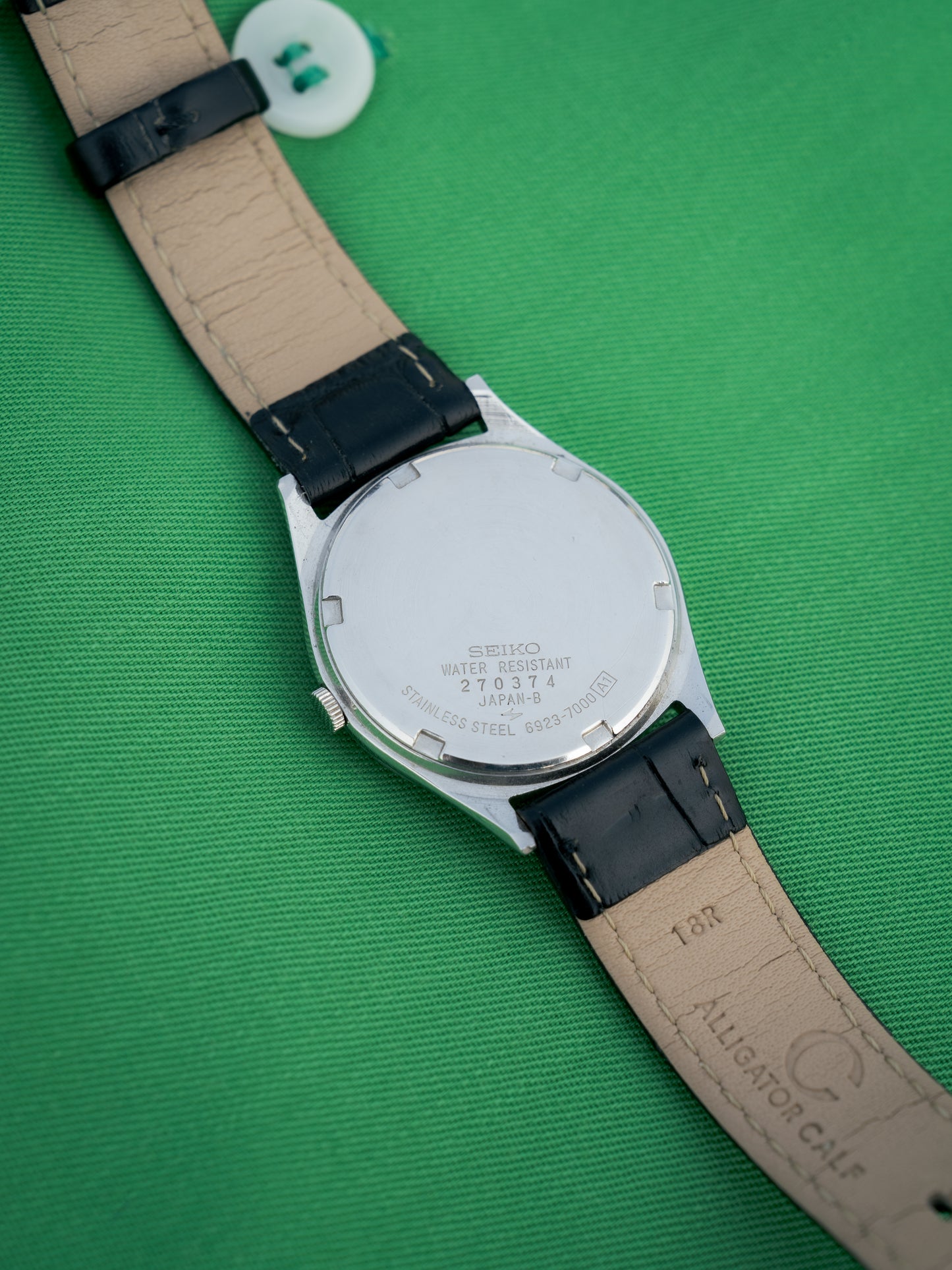 1982 SEIKO QUARTZ Day-Date 6923-7000 Watch