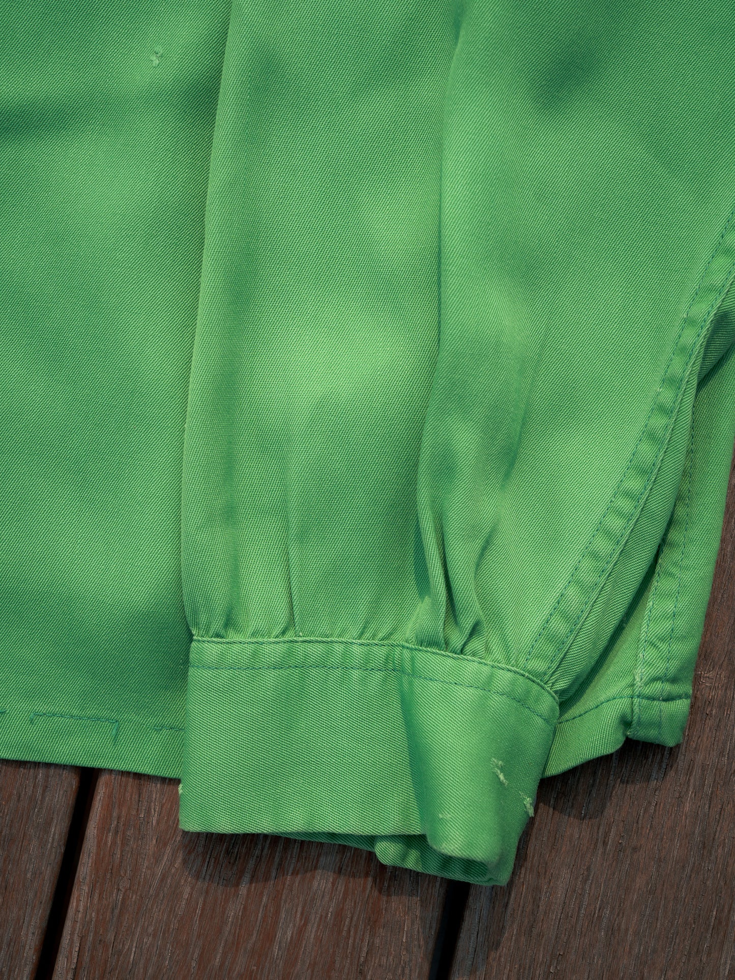 1950s "FLAMINGO SPORTSWEAR" Rayon Gabardine Loop Collar Shirt