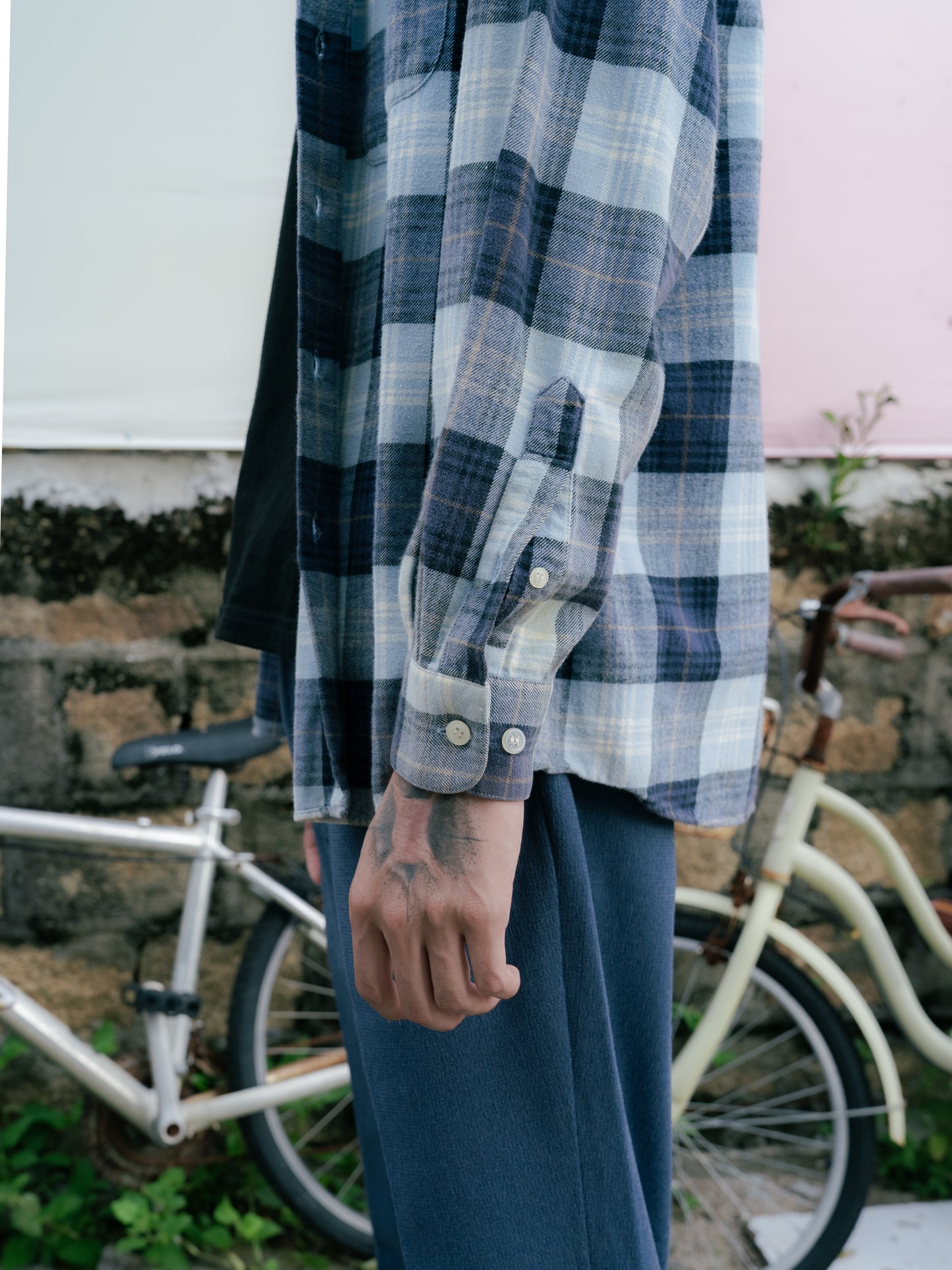 "RENO" Flannel Button-Up Shirt