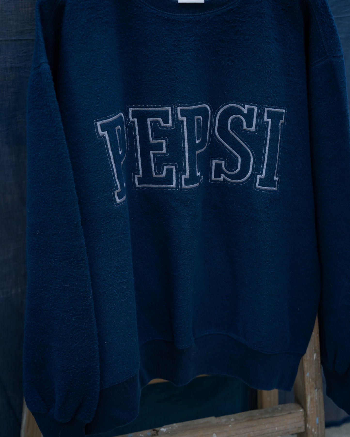 1990年代の「PEPSI」フリース刺繍クルーネックスウェットシャツ