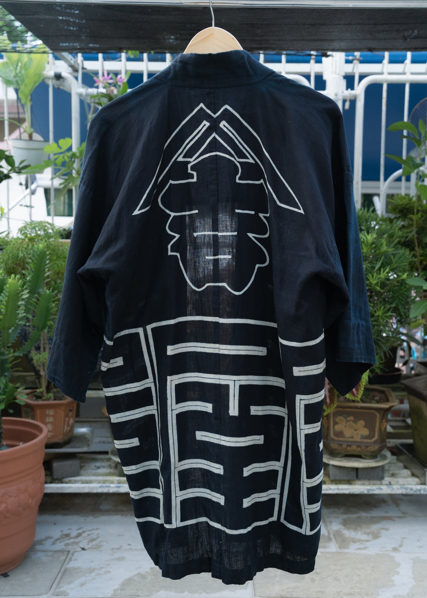 Nara-Style Indigo-Dyed Hanten Jacket 奈良本 藍染印袢纏法被