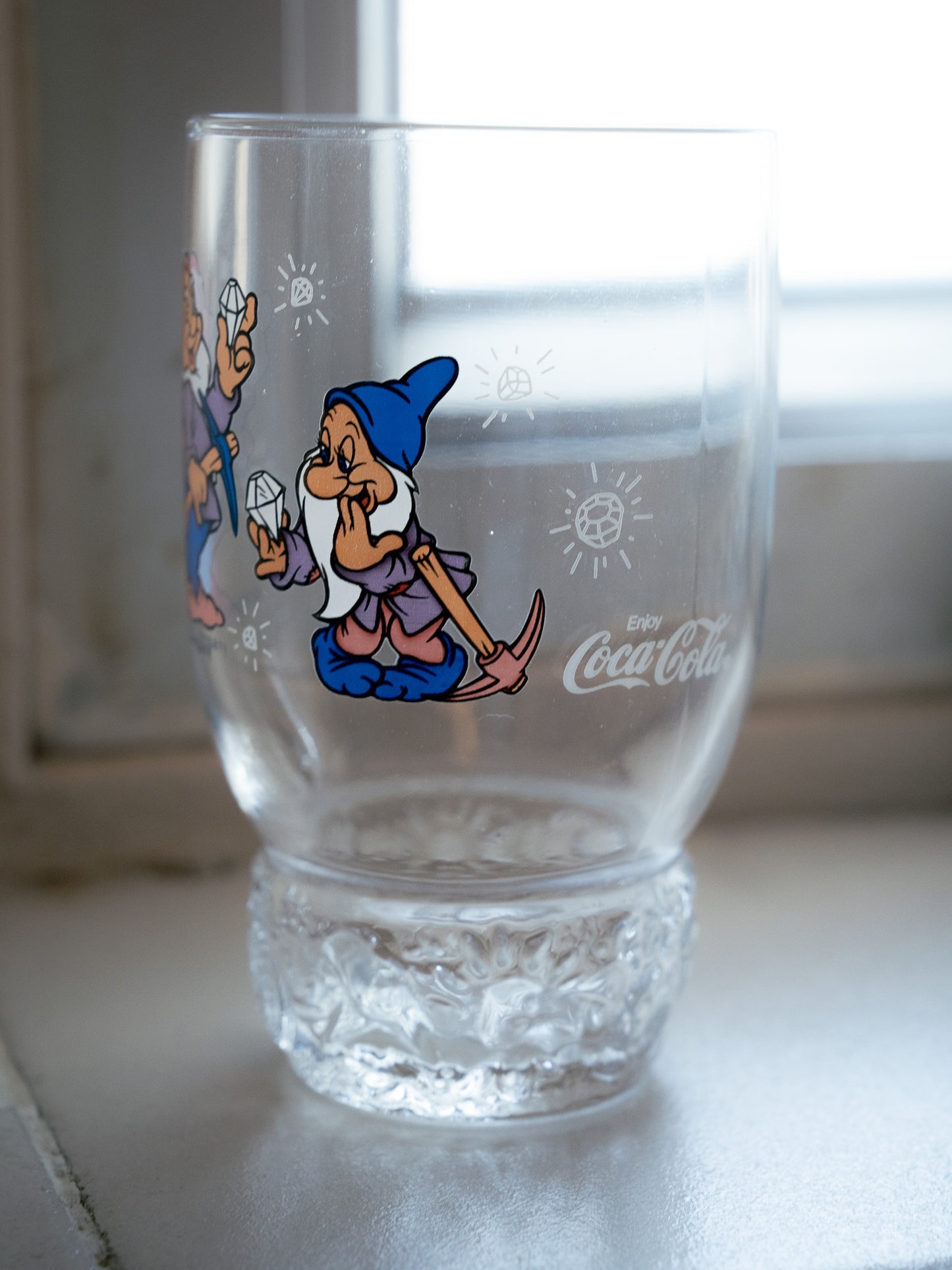 Coca-Cola x DISNEY The Seven Dwarfs Glass Tumbler