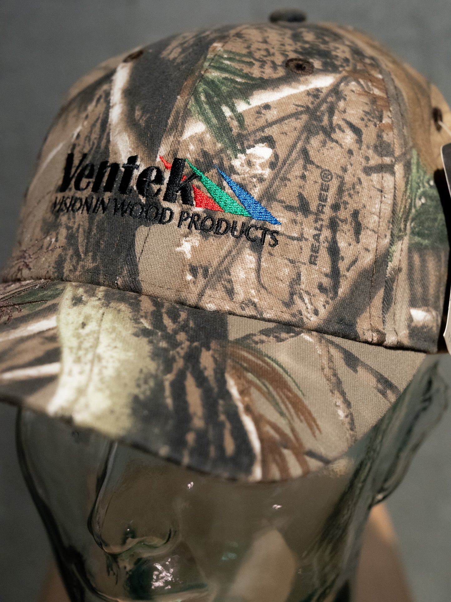 2006 "DRI-DUCK" Ventek Wildlife Series RealTree AP Camo Cap - NOS
