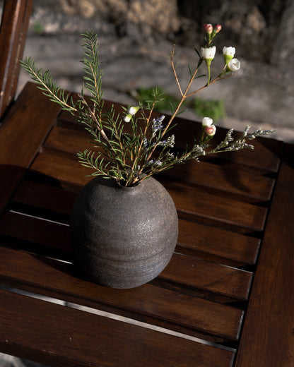 SHOWA ERA - Ceramic Vase 昭和時期 備前燒 清窯 丸型 挽插し 花器