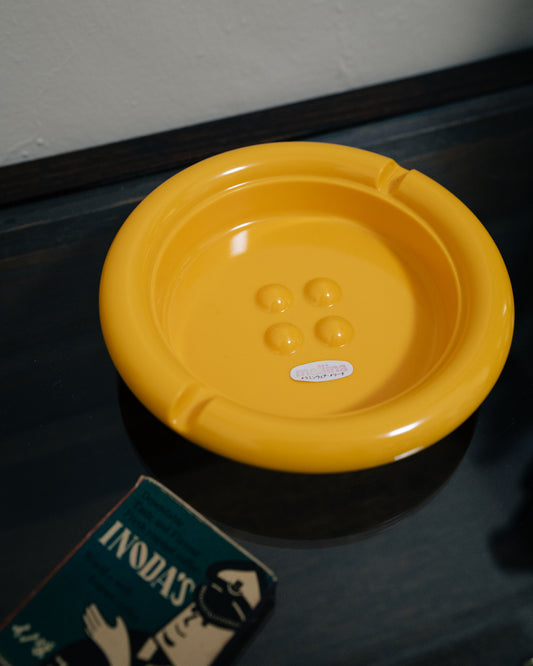 "Mellina" Plastic Ashtray 鈕扣造型膠製灰皿