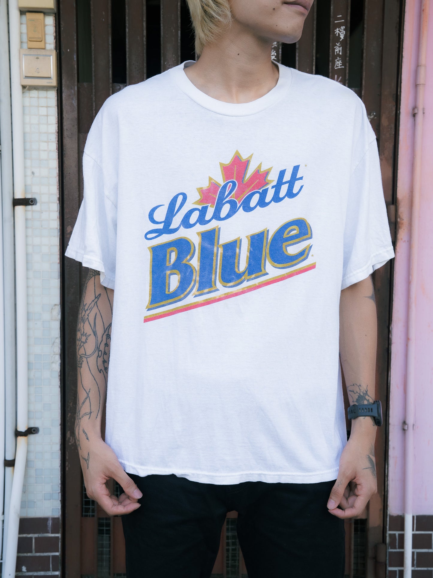 Early 2000s "DELTA" Labatt Blue Beer Tee