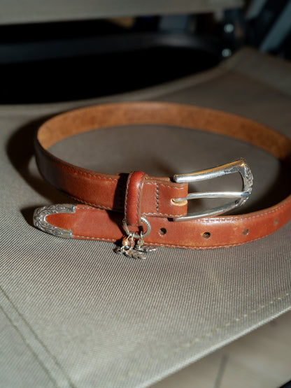 2000s "BRIGHTON" B7407 Silver Buckle & Heart Flower Charms Leather Belt