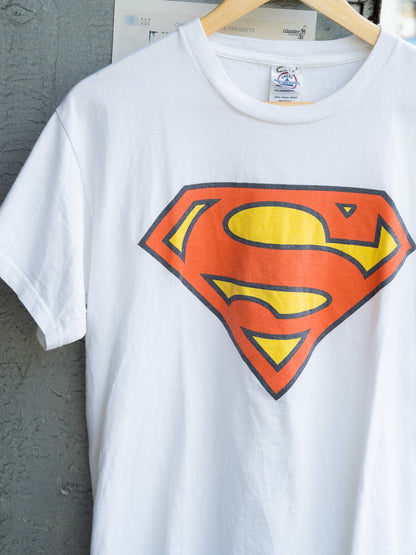 2000s "DELTA" DC Comics Superman Classic Logo Graphic Tee