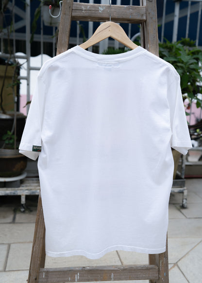 1990s "RIVER SHARPE" Adventures Print Tee