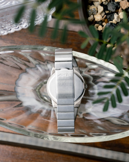 1999 SEIKO ALBA AKA V742-5A50 Quartz Watch