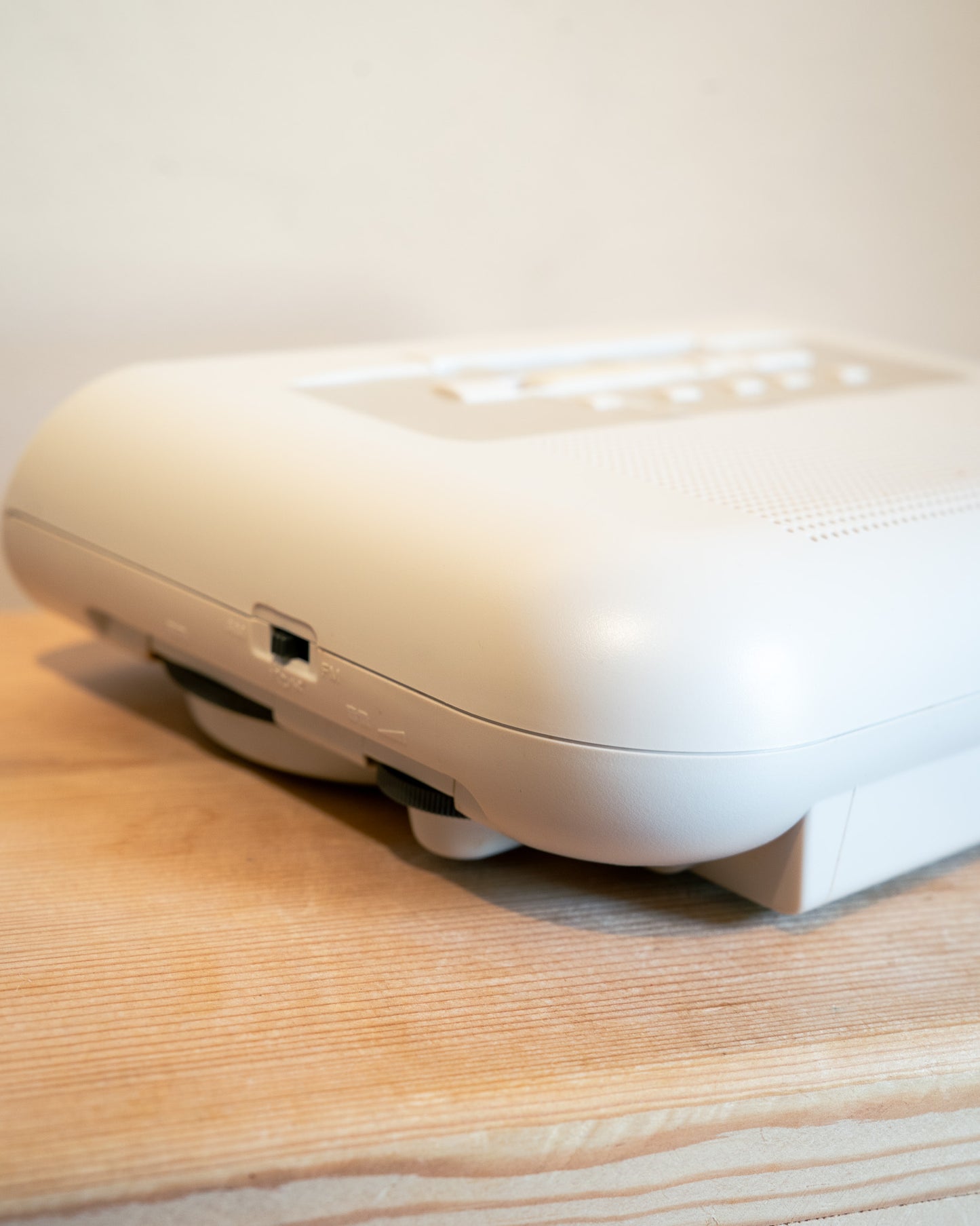 1991 "SONY" ICF-C242 Dream Machine Clock Radio