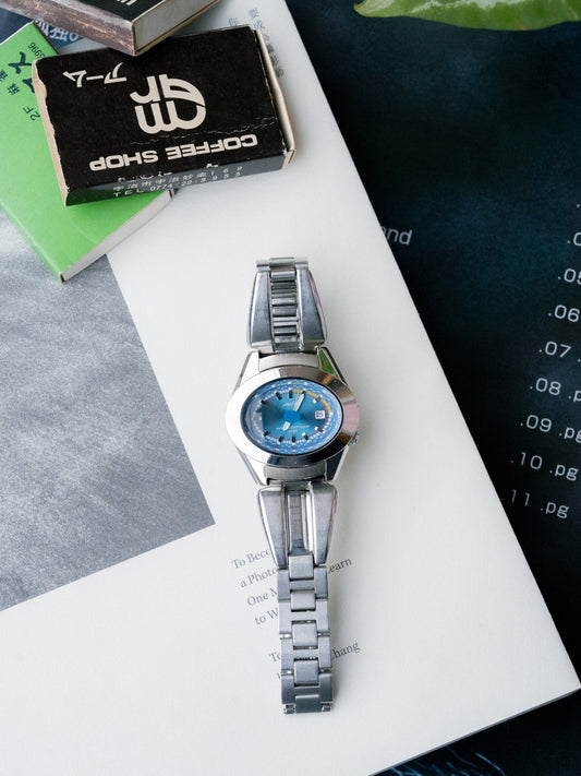 1997 SEIKO ALBA AKA Sunray Blue V782-5A40 Quartz Watch
