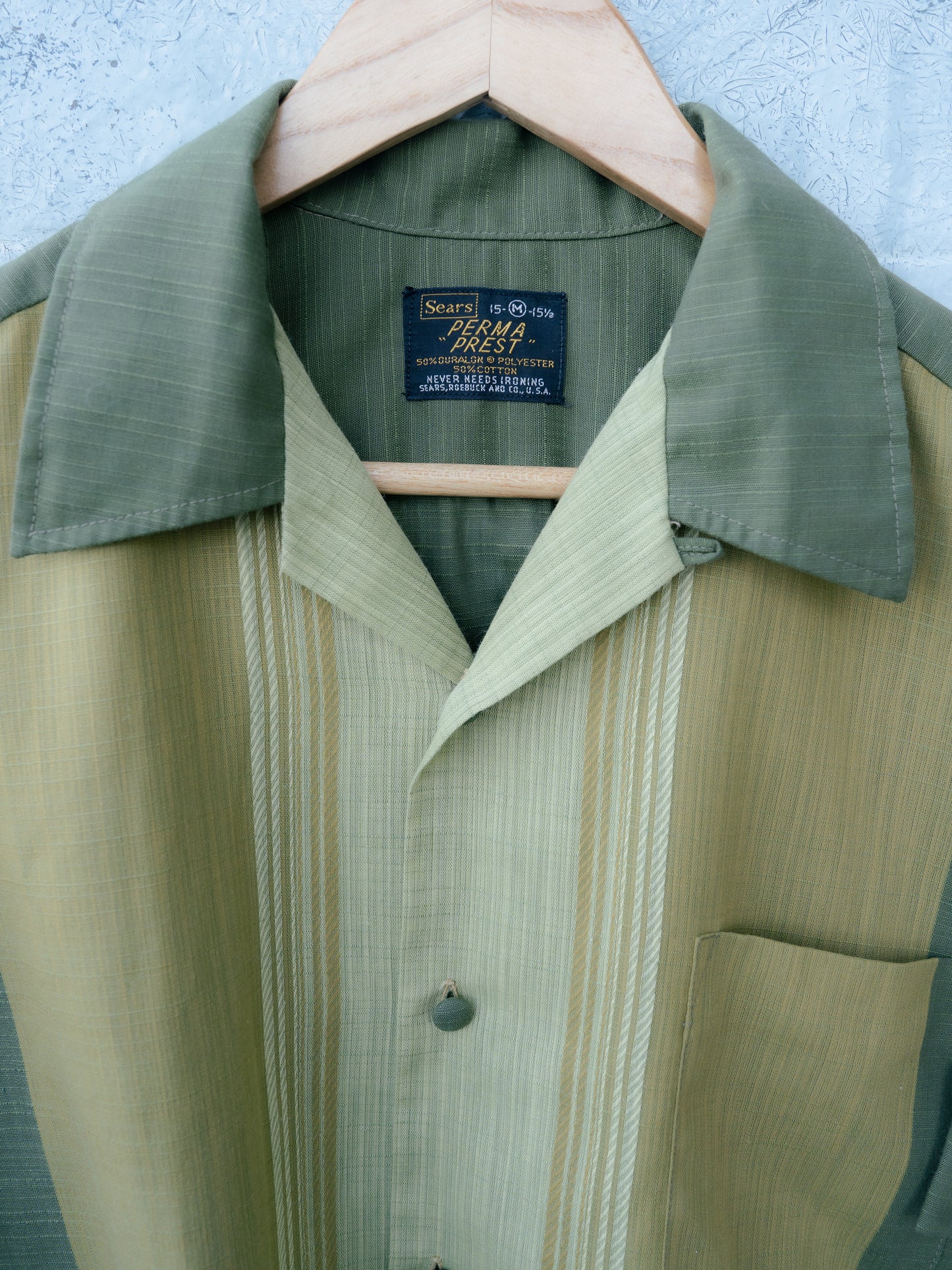 1960s "SEARS" PERMA PREST Loop Collar Shirt