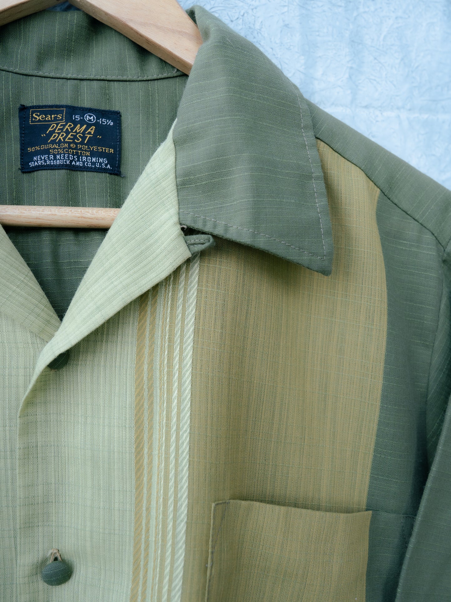 1960s "SEARS" PERMA PREST Loop Collar Shirt