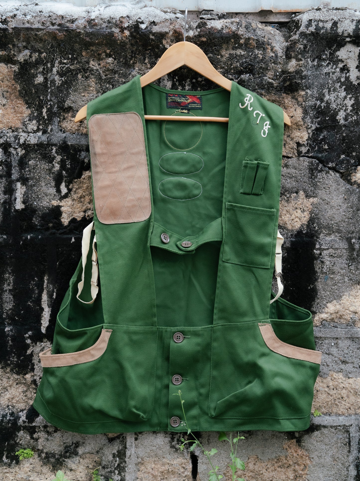1970s "10-X MFG. CO." Game Vest
