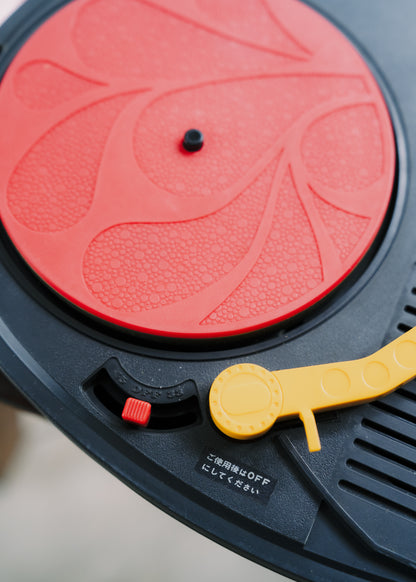1970s "HITACHI" MQ-20 Ladybug Portable Record Player