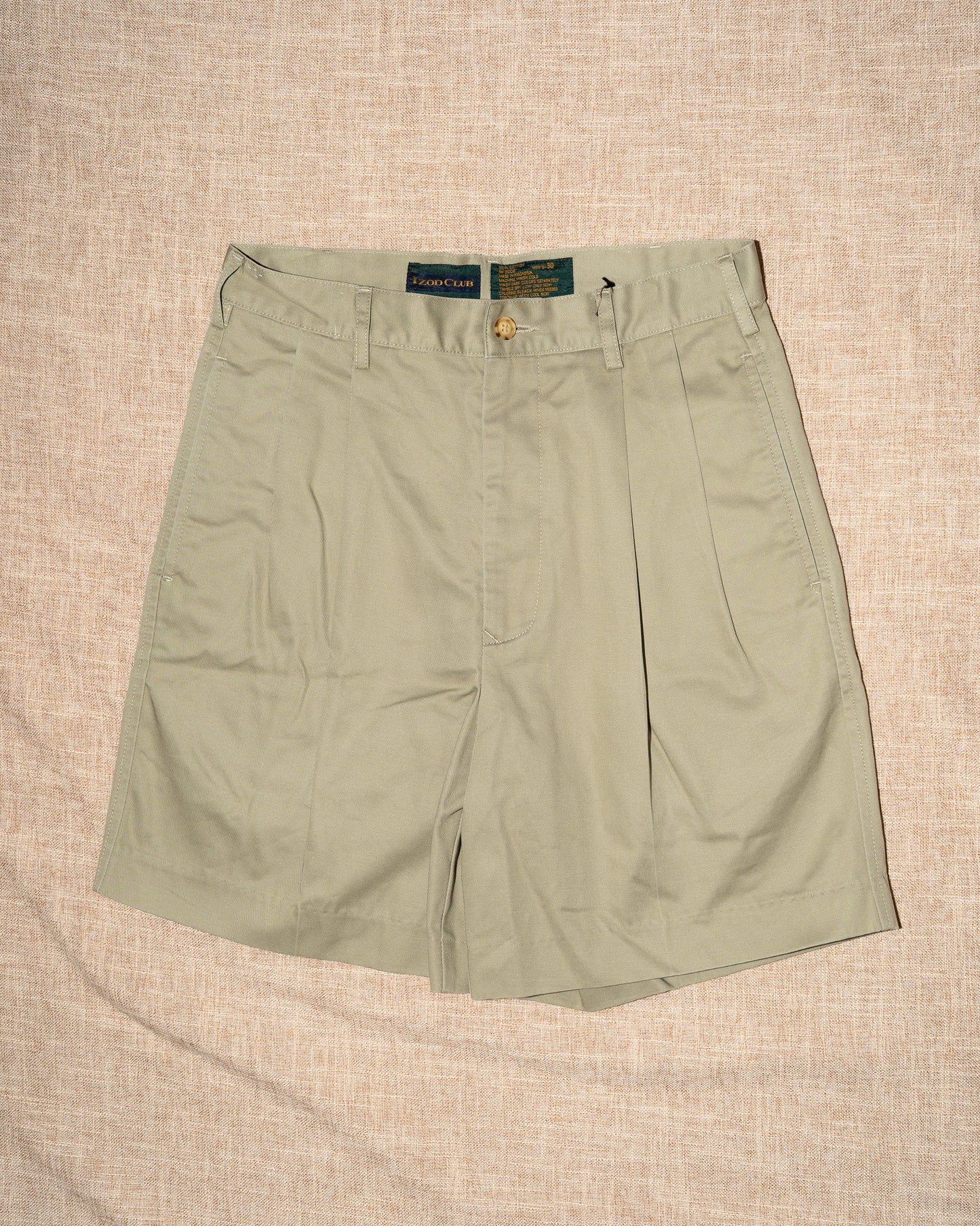 "IZOD CLUB" Pleated Short Pants