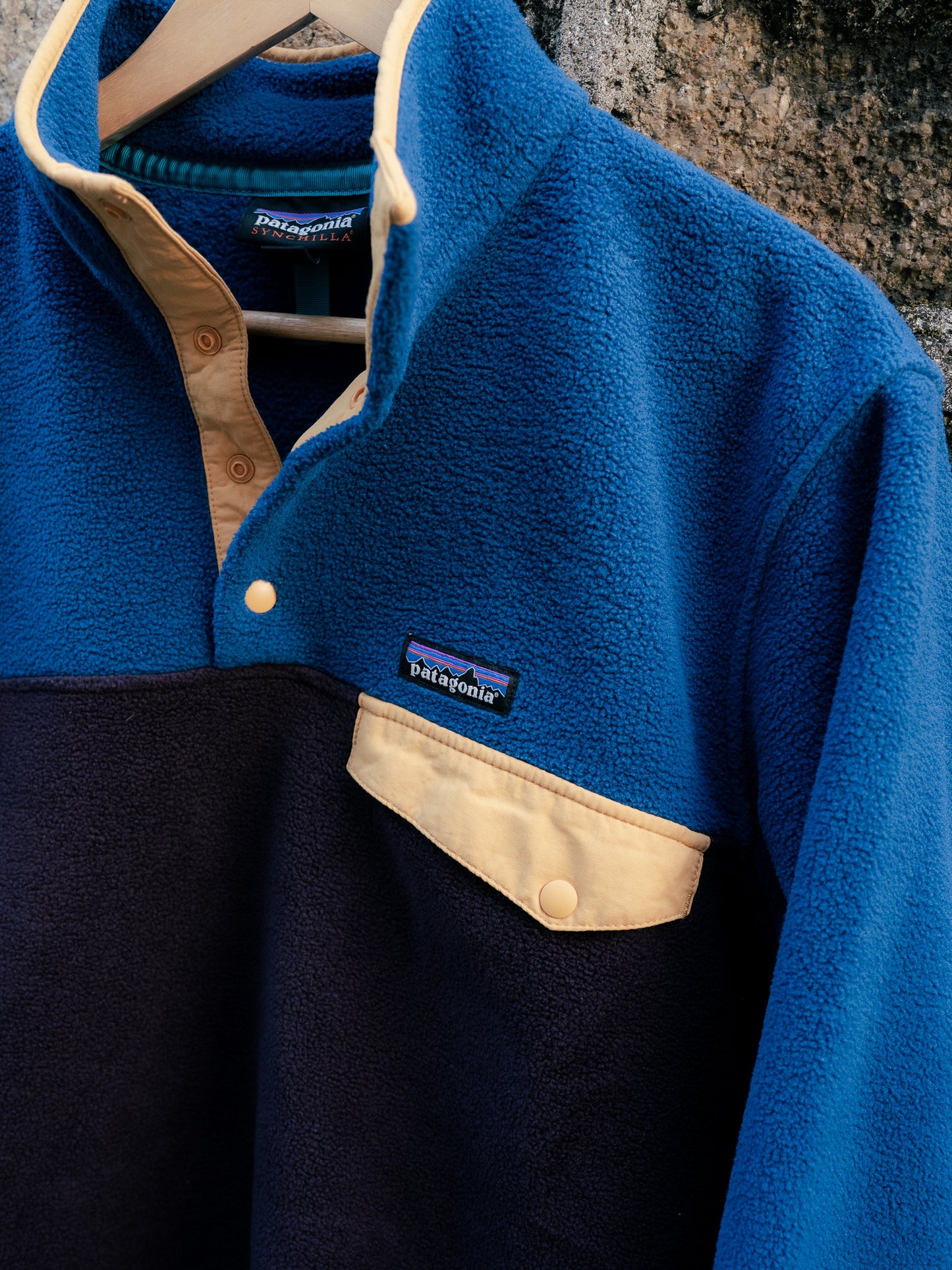 "PATAGONIA" Lightweight Synchilla® Snap-T® Pullover
