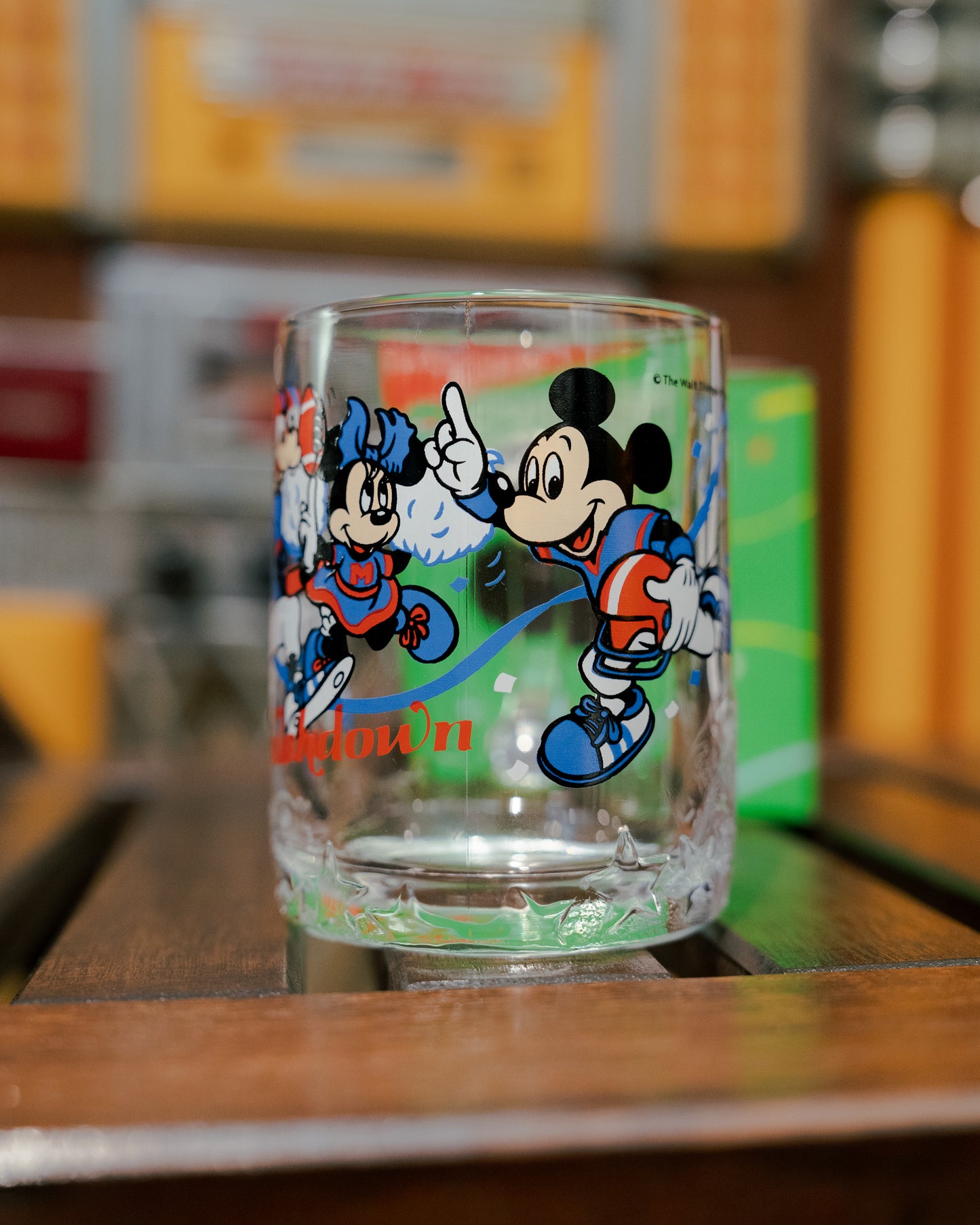 ~1980s COCA-COLA x Disney ”Touchdown“ Victory Mug with box