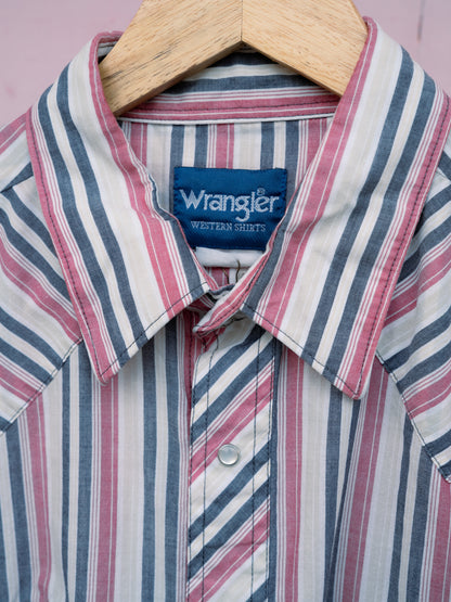 「Wrangler」珍珠按扣短袖襯衫