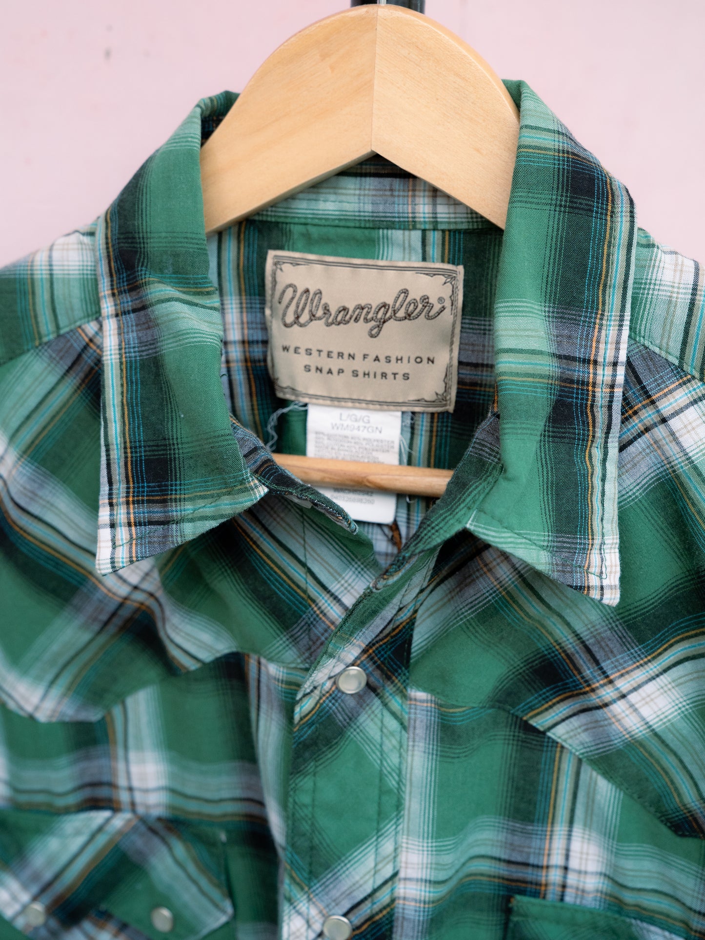 "Wrangler" Plaid Pearl Snap Short Sleeve Shirt