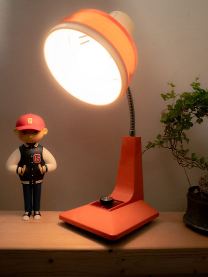 1970-80s "NEC SYLVANIA" IS-6108 三段式調光檯燈