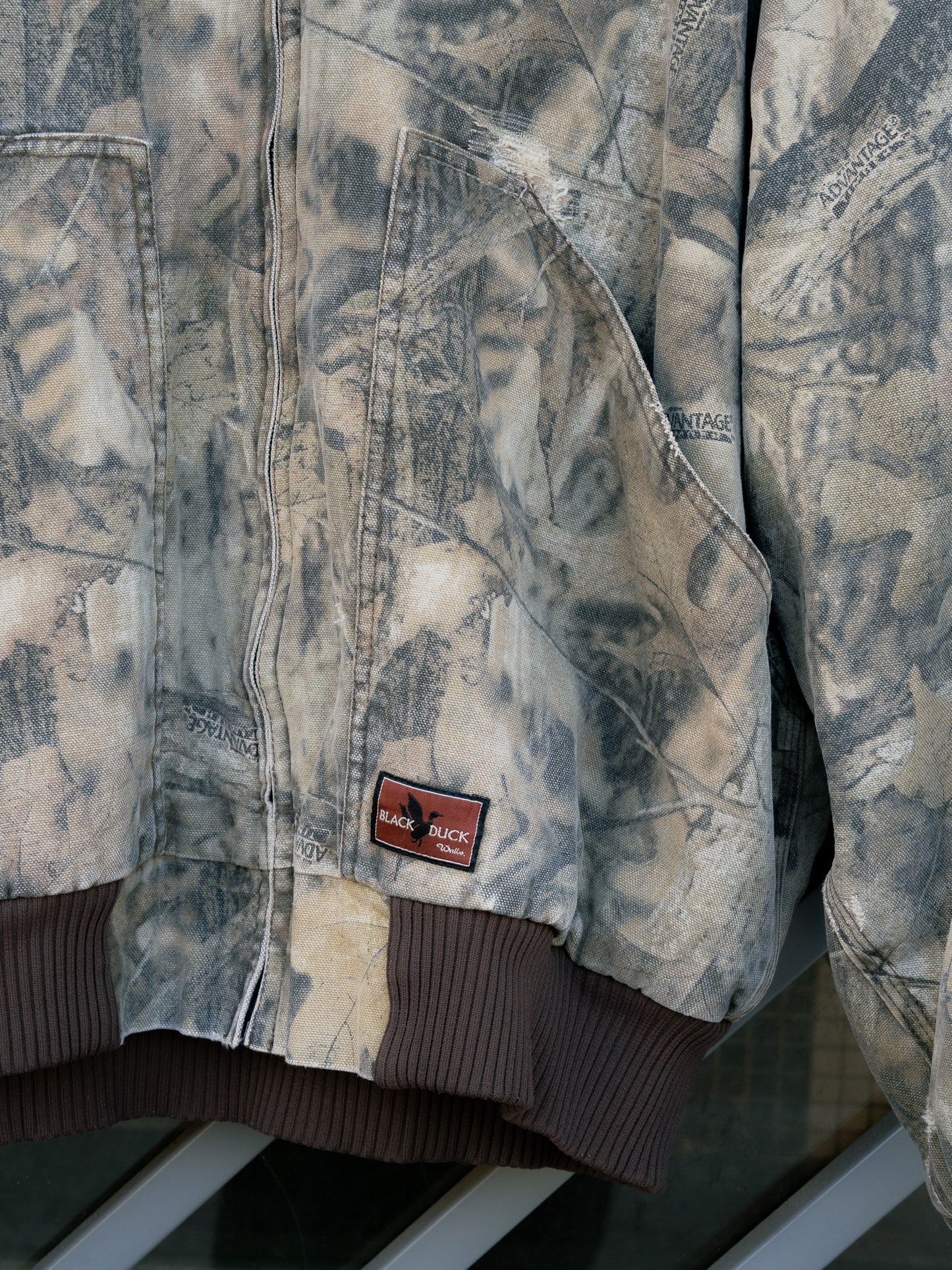 "WALLS BLACK DUCK" Tree Camo Zip-Up Hooded Jacket