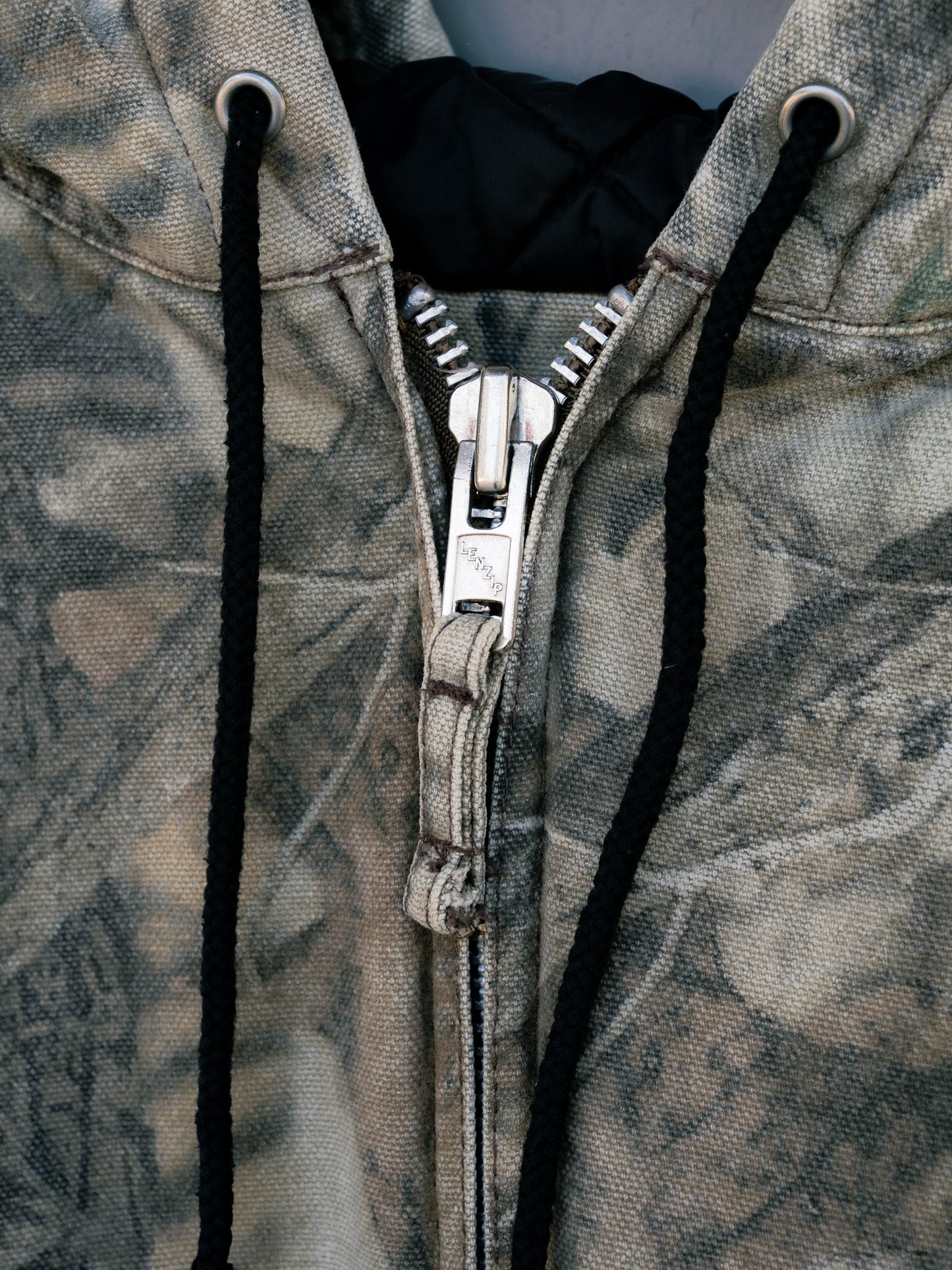 "WALLS BLACK DUCK" Tree Camo Zip-Up Hooded Jacket