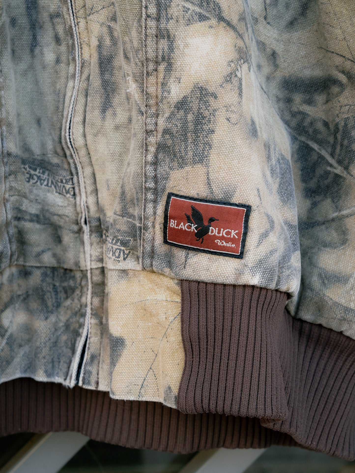 "WALLS BLACK DUCK" Tree Camo Zip-Up Hooded Jacket