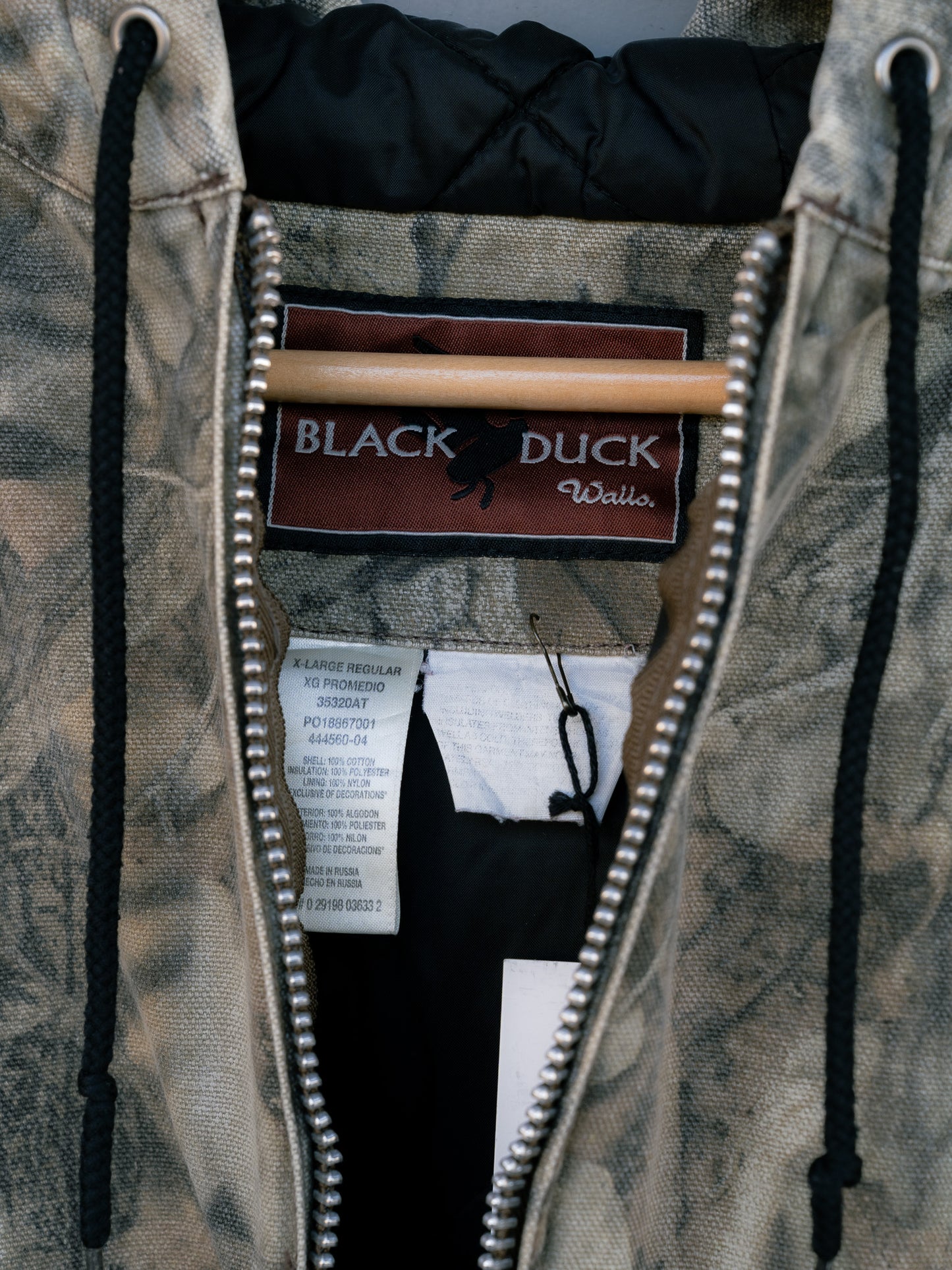 "WALLS BLACK DUCK" Tree Camo Zip-Up Hooded Jacket