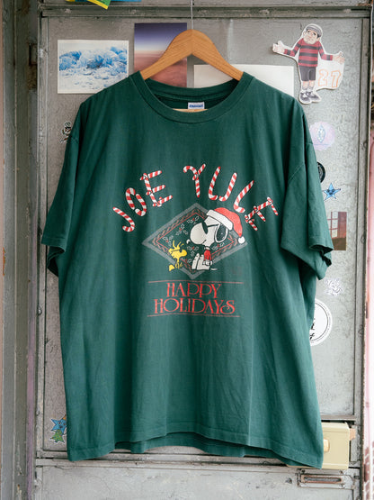 Early 1990s "ULTIMATE SPORTS WEAR" Snoopy Joe Yule Happy Holidays Tee