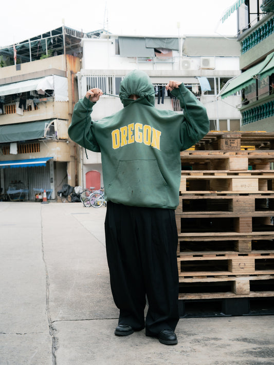 1990年代後半～2000年代初頭の「CHAMPION」フード付きスウェットシャツ