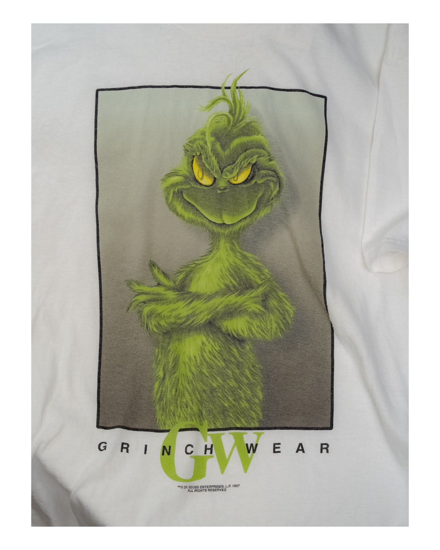 1990年代のドクター・スースのグリンチ グラフィックTシャツ